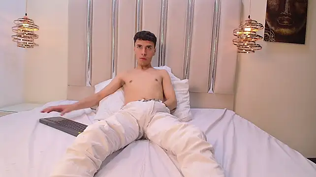 XXX chat uživo modela MaxLeons