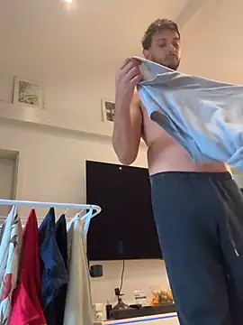 Gipsyboysteve Adlı Modelin Canlı XXX Sohbeti