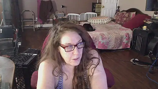 Ireallysquirt – Live XXX-chat