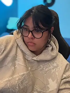 miacanela_xo Adlı Modelin Canlı XXX Sohbeti