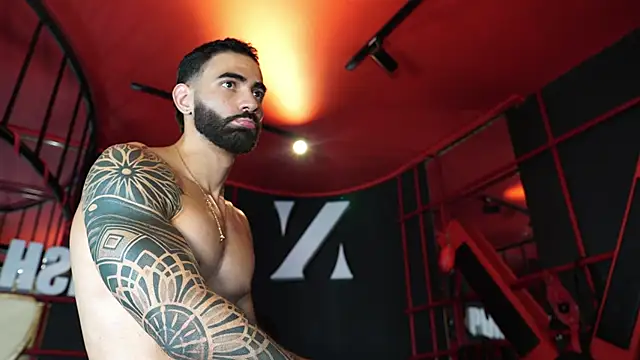 Austin_bolt Adlı Modelin Canlı XXX Sohbeti