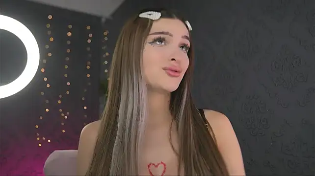 BrattyScarlet live XXX chat