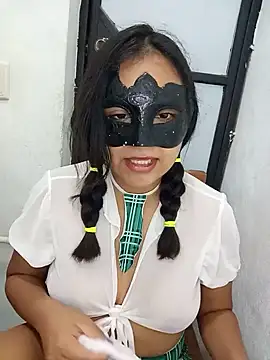 Chatroom XXX en direct de MorriganRosee