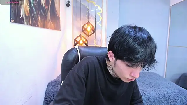 Cry_therealのライブXXXチャット