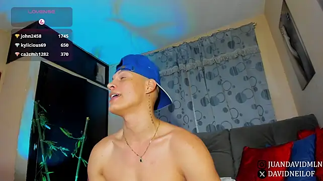 Živý XXX chat DavidNeill