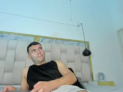 Austin_harris_ Live XXX-Chat