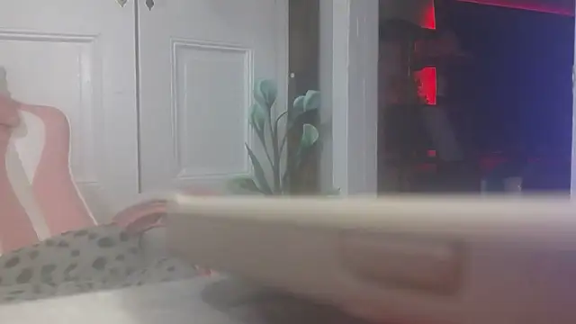 Вебкам-шоу nastydianastrips