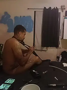 Cnutt310's Live XXX Chat