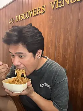 Chat XXX Live Titanryu