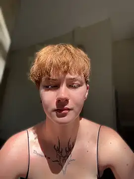 IceMur – Live XXX-chat