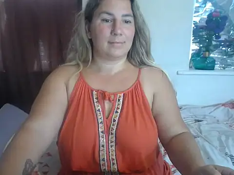 Darina2398 Adlı Modelin Canlı XXX Sohbeti