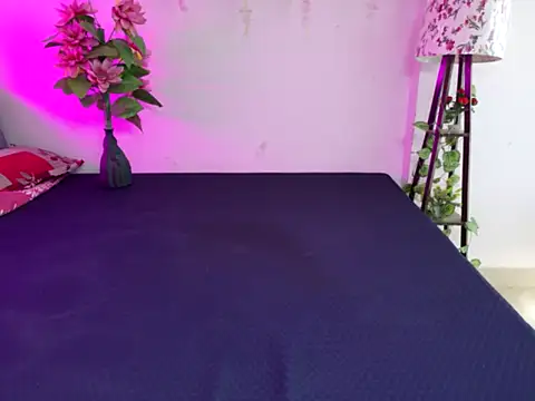 Онлайн чат XXX _Shanvii_