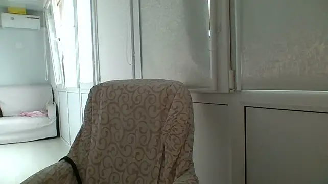 Mia_Salamanka Live XXX-chat