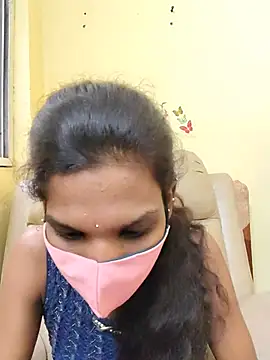 Shreya-telugupilla Adlı Modelin Canlı XXX Sohbeti