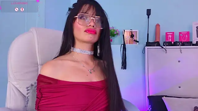 Emerald_gh's Live XXX Chat