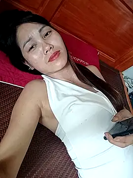 Suly-sweet's Live XXX Chat