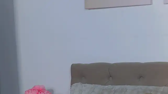 VioletiSwone XXX чат на живо