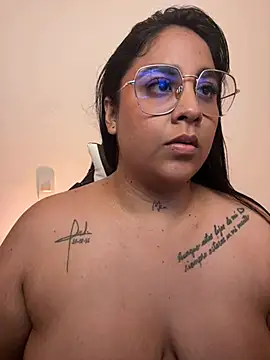 Liith Adlı Modelin Canlı XXX Sohbeti