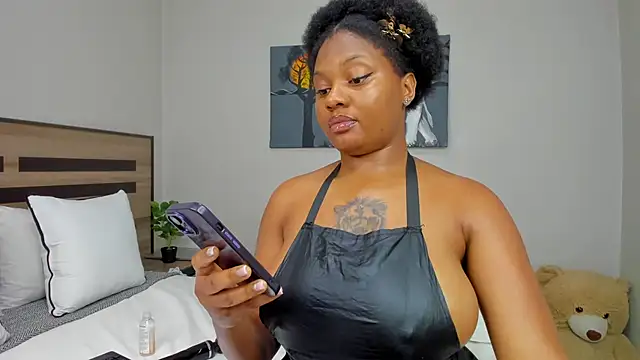 Renee-18 라이브 XXX 채팅