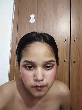 Chat XXX en directo de Hie-Lily