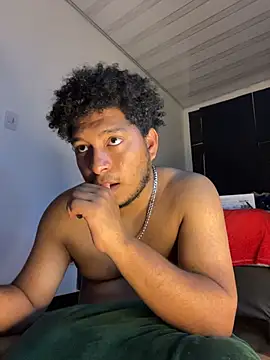 XXX chat uživo modela Danny_black11