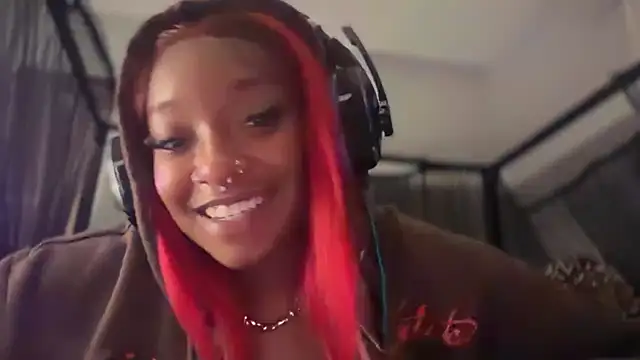 Altslxt live XXX chat