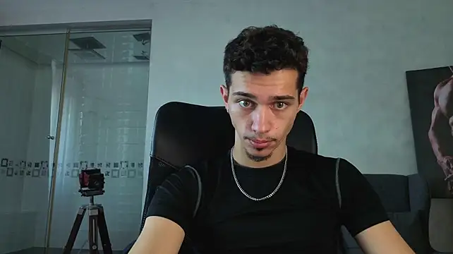 KaydenDrewn Webbikameraesitys
