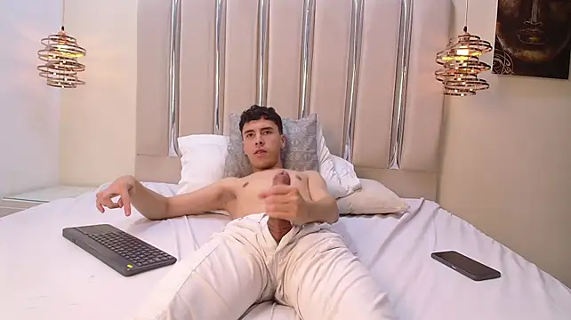 XXX chat uživo modela MaxLeons