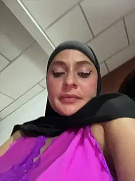 aisha_k's Live XXX Chat