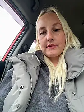 Czat XXX na żywo – MerlinDave