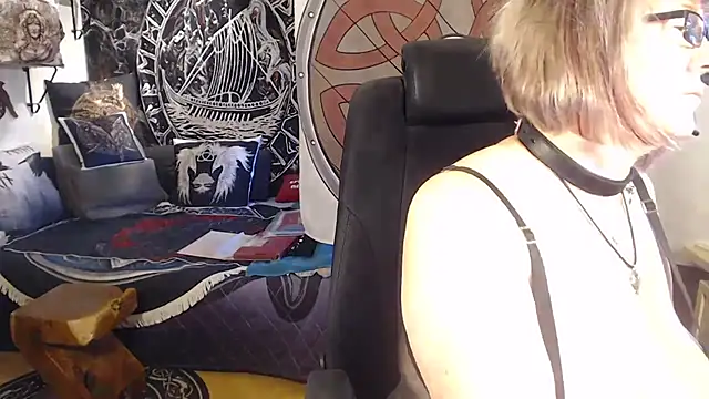 Živý XXX chat TittenMichelle