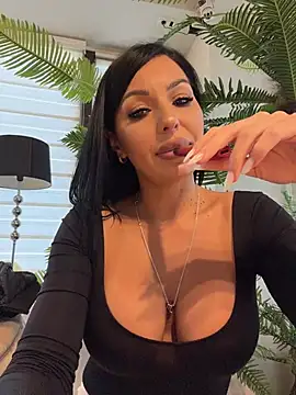 ReynaMorel Chat XXX live