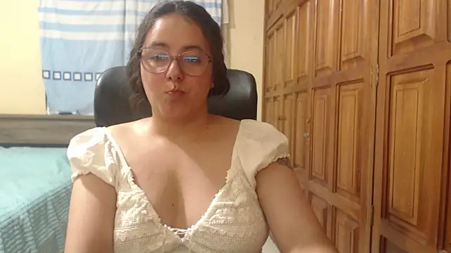 Venus_cat_'s Live XXX Chat