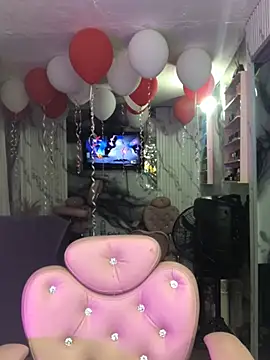 Show de Kiing_afroditho na webcam