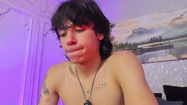 צ'אט XXX בשידור חי של Tyler_durten