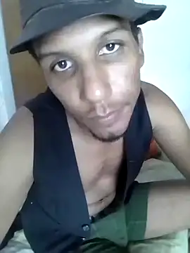 akillvalent live XXX chat