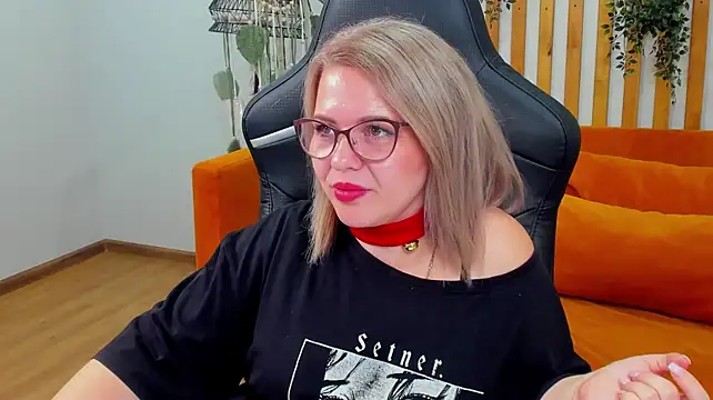 AdeleRavelle Chat XXX in diretta