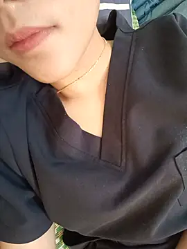 crazy_forsex99 现场XXX聊天