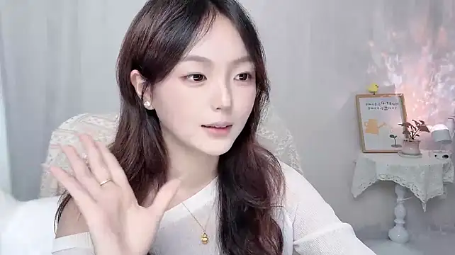 wenwen8888 Live XXX-Chat