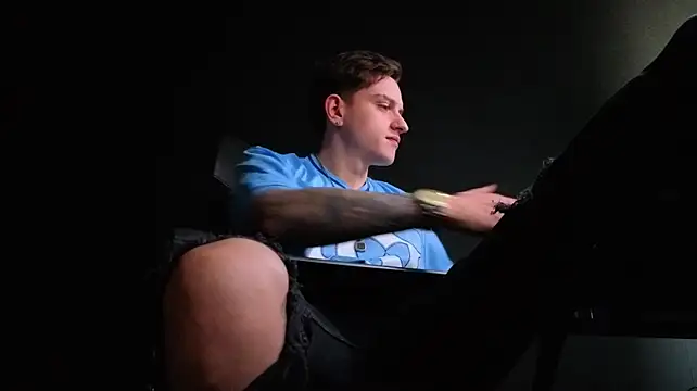 XXX chat uživo modela FelixStarkk