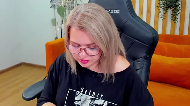 AdeleRavelle Live XXX-chat