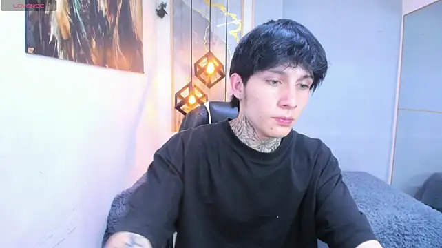 Cry_thereal's Live XXX Chat