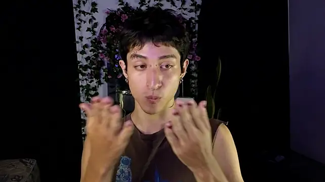 troyskarz Chat XXX live