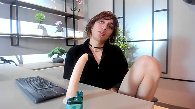 XXX chat uživo modela Brunodeluca_