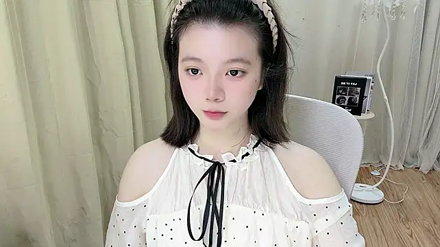 YaYa668866 Obrolan Langsung XXX