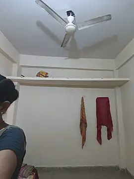 Neha-ji Adlı Modelin Canlı XXX Sohbeti