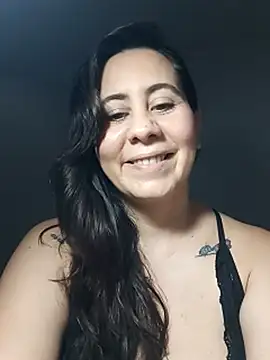 Chat XXX ao vivo de sophie_tyler1