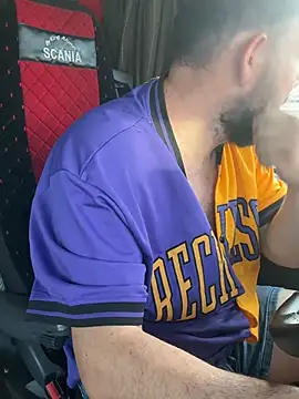 Maryo69v8 Chat XXX in diretta