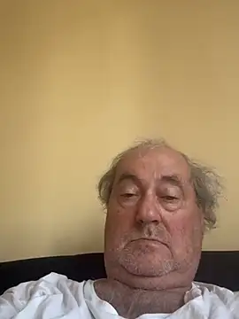csikar XXX чат на живо