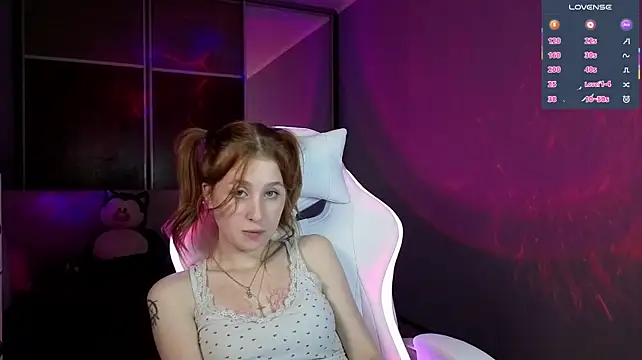 XXX chat uživo modela AmyFoxy
